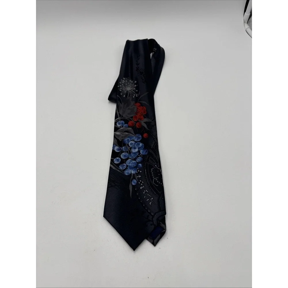Desantis Collection Hand Made 100% Silk Tie Floral And Berries Print 56
